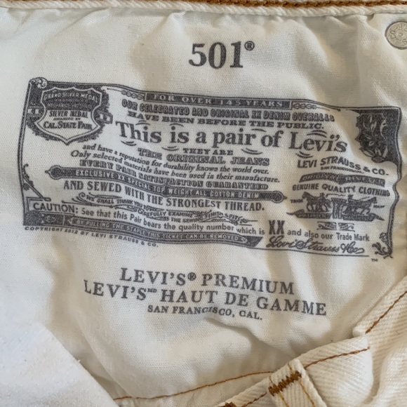 Levis short - Picture 3 of 3